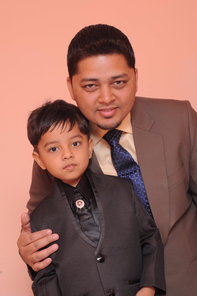 silku12's tweet photo. @veragoldmark #LikeDadLikeMe
Me n my son https://t.co/uAPfr7rVTn