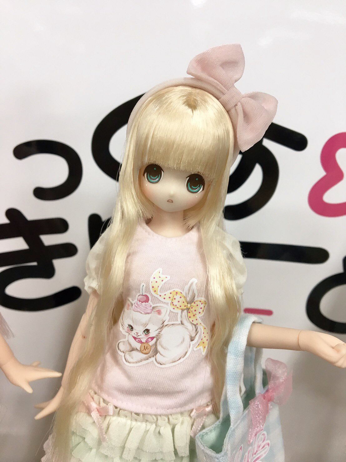 AZONE INTERNATIONAL::えっくす☆きゅーと