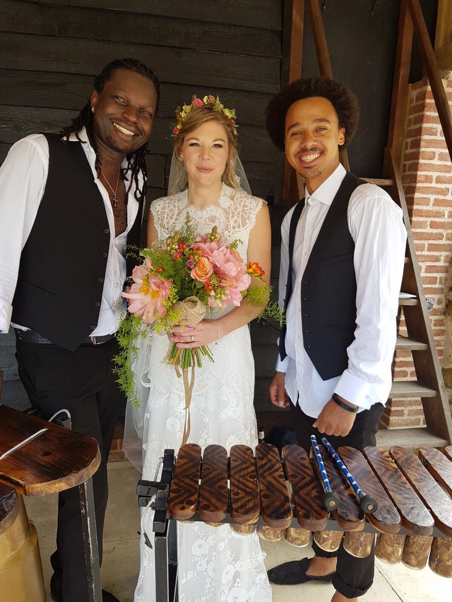 DuduetsaMusic's tweet photo. Saturday well spent up in #Norwich! Congrats to the newly wed couple! https://t.co/3LDCYtbWiN https://t.co/ItOeB82jbV