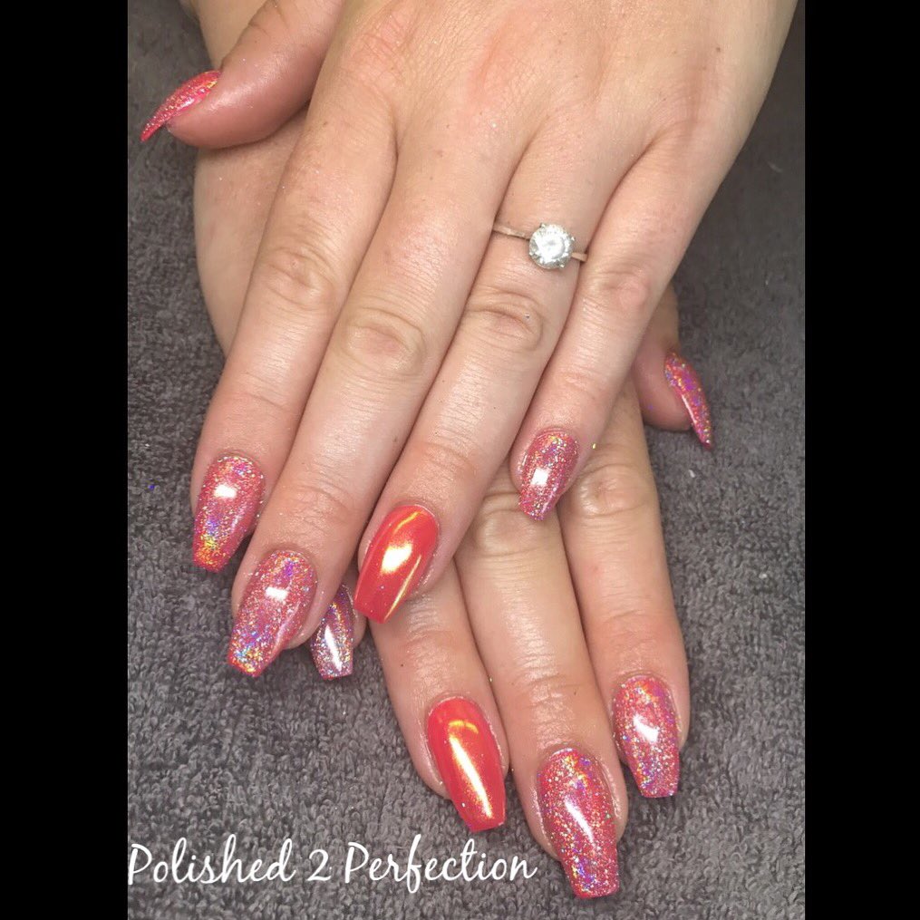 p2pfrodsham's tweet photo. #acrylics #gelish #magpie_beauty #magpiestarla #magpieshelly #nailsdone #nailswag #summernails #nailsbykellymlomax #frodsham #frodshamnails https://t.co/6u19tMLygB