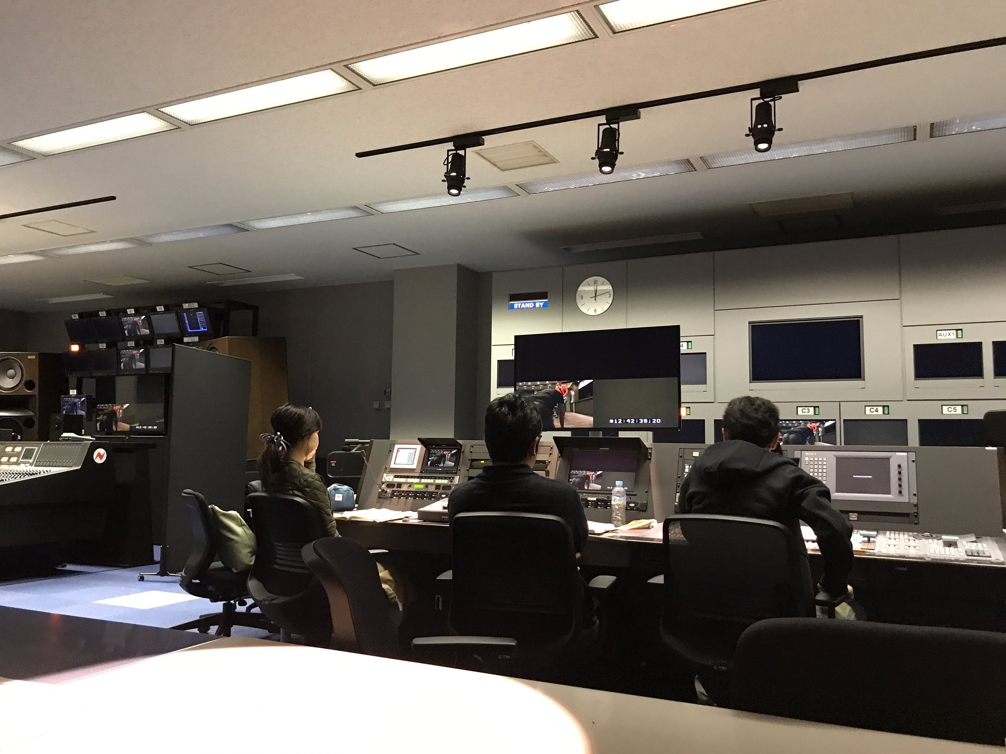 小さな巨人 18年のドラマ初めは 元日深夜25 55 新春から上司に4時間喝sp Chiikyo Tbs Twitter