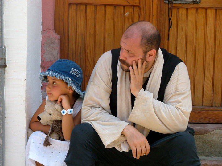 🌿Babasız çocuklar, çocuksuz babalar ve geriye kalan şanslılar; Babalar Gününüz kutlu olsun.🌱