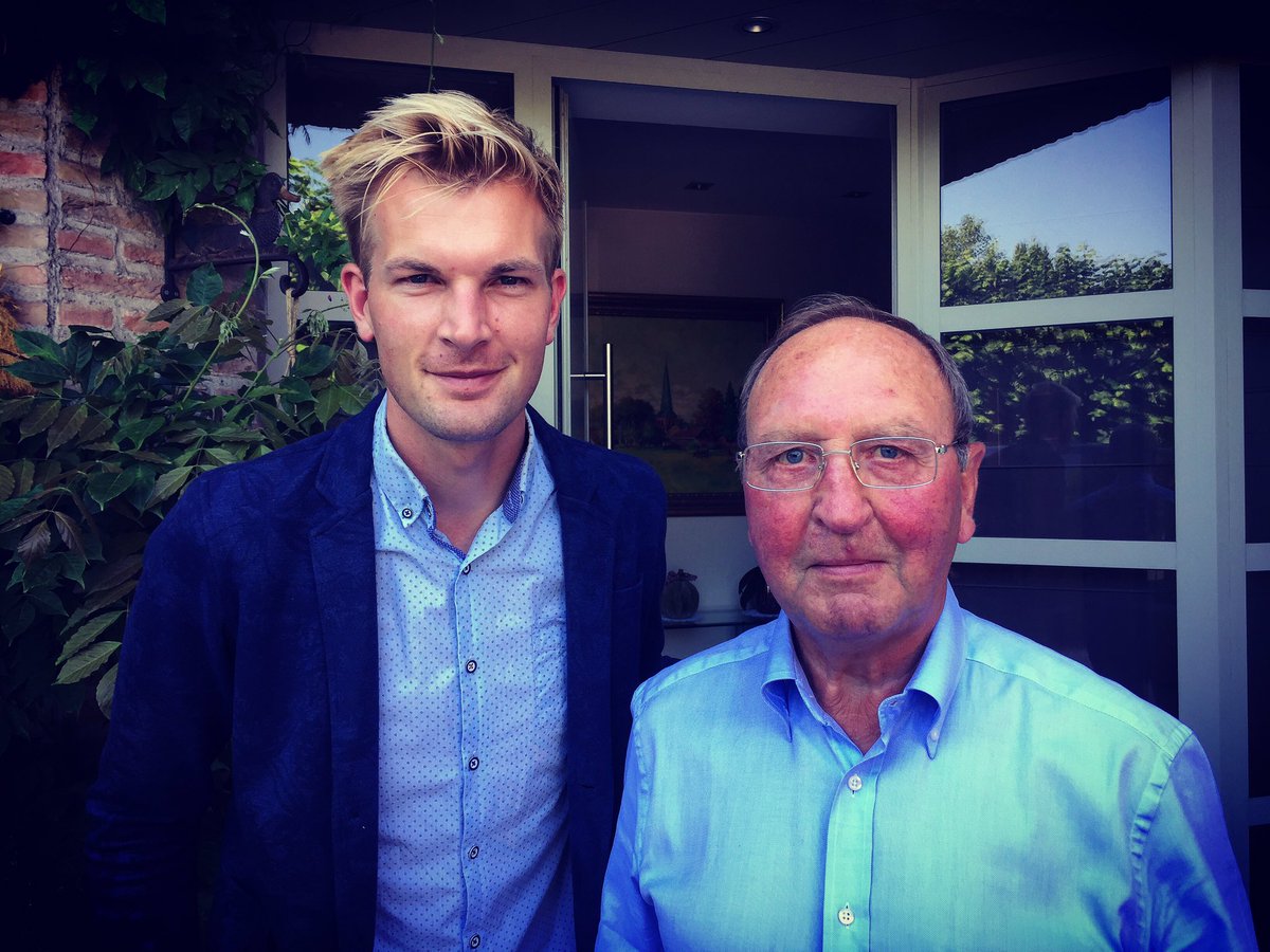 rvangucht's tweet photo. Na vele jaren zwijgen, deze week toch op de koffie gegaan bij deze éminence grise van de koers. Het relaas straks in @De7deDag. #godefroot https://t.co/vwFei3FO0p