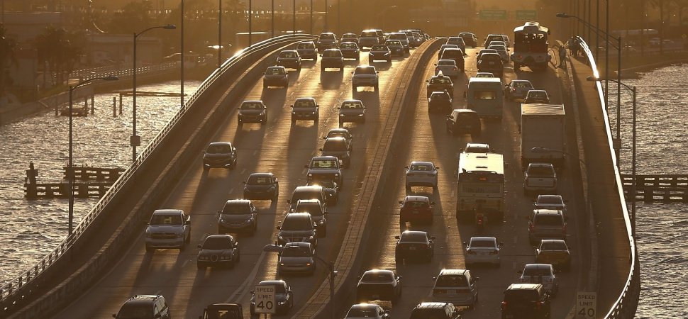 blake_barber40's tweet photo. Trump's $1 Trillion Plan to Modernize U.S. Infrastructure Expected to Get a Push This Week https://t.co/Dec0HrXWpi https://t.co/ZkXSzITWUD