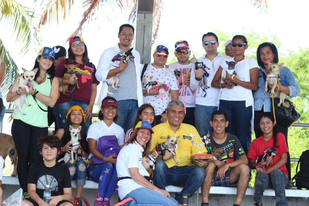 Hermosa reunión por la paz de #Venezuela #ManosyPatasPorLaPaz