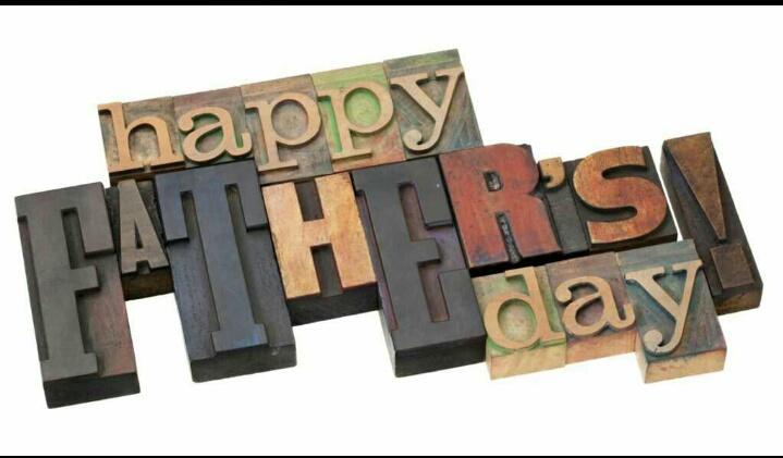 MechSarath7's tweet photo. #HappyFathersDay First Real Hero of every son. #InspiredPerson 🙏😘 Love u dad.Miss u too😢 https://t.co/OHqlYfIAOL