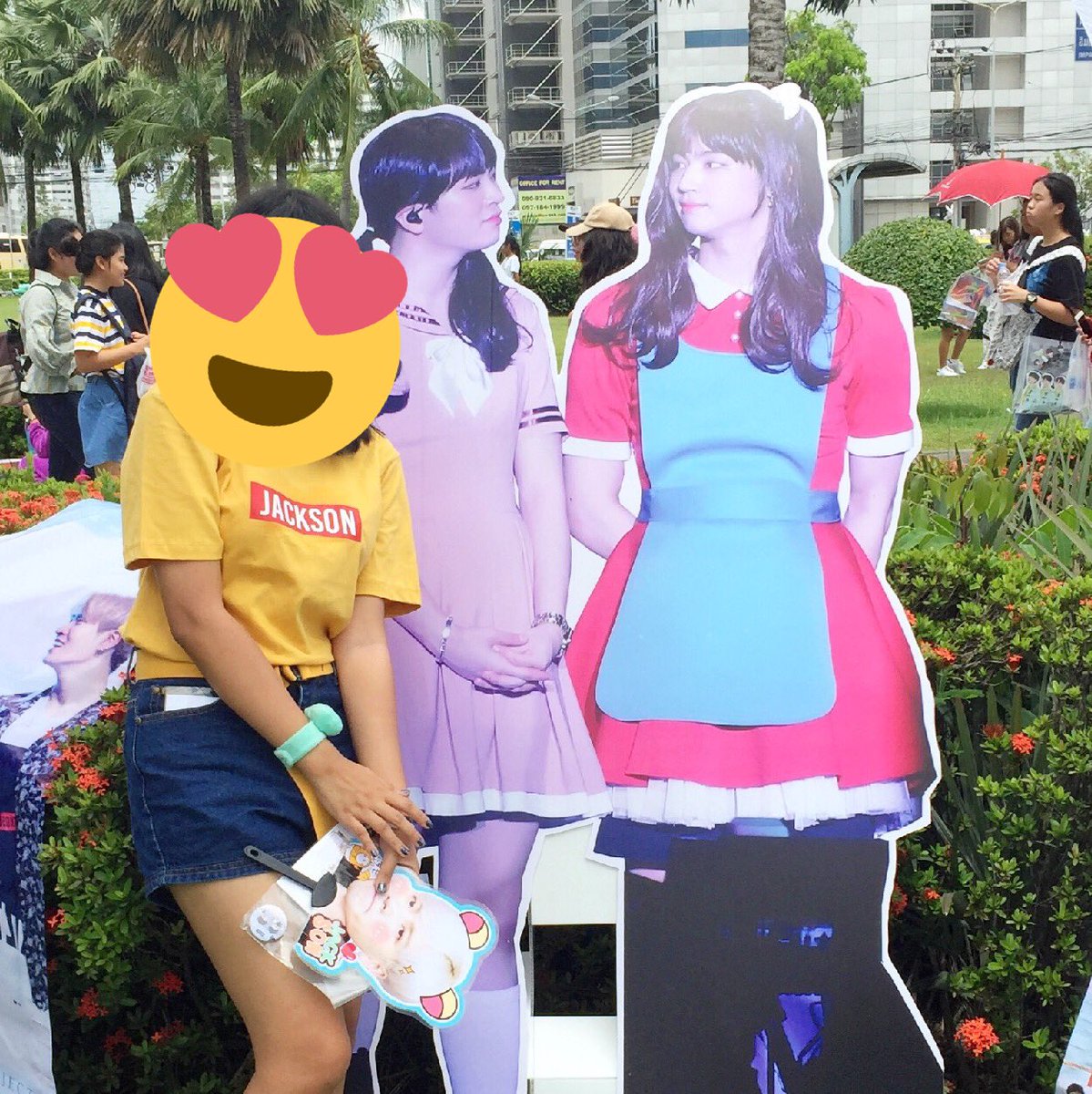 ipanwang's tweet photo. โปรเจคน่ารักกกก ต้องยืนข้างๆ ไม่อยากแทรกกลางความรัก😂 #YoungJaeBeomPJ #GTTinBangkok https://t.co/pLWuufo6Nw