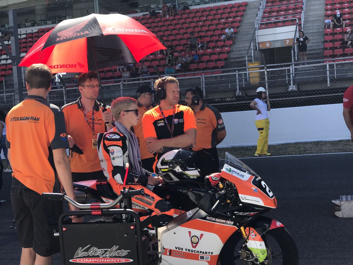 PaddockMotocicl's tweet photo. FIM CEV REPSOL #fimcevrepsol #parrillamoto3 https://t.co/SMS14Uvu6D