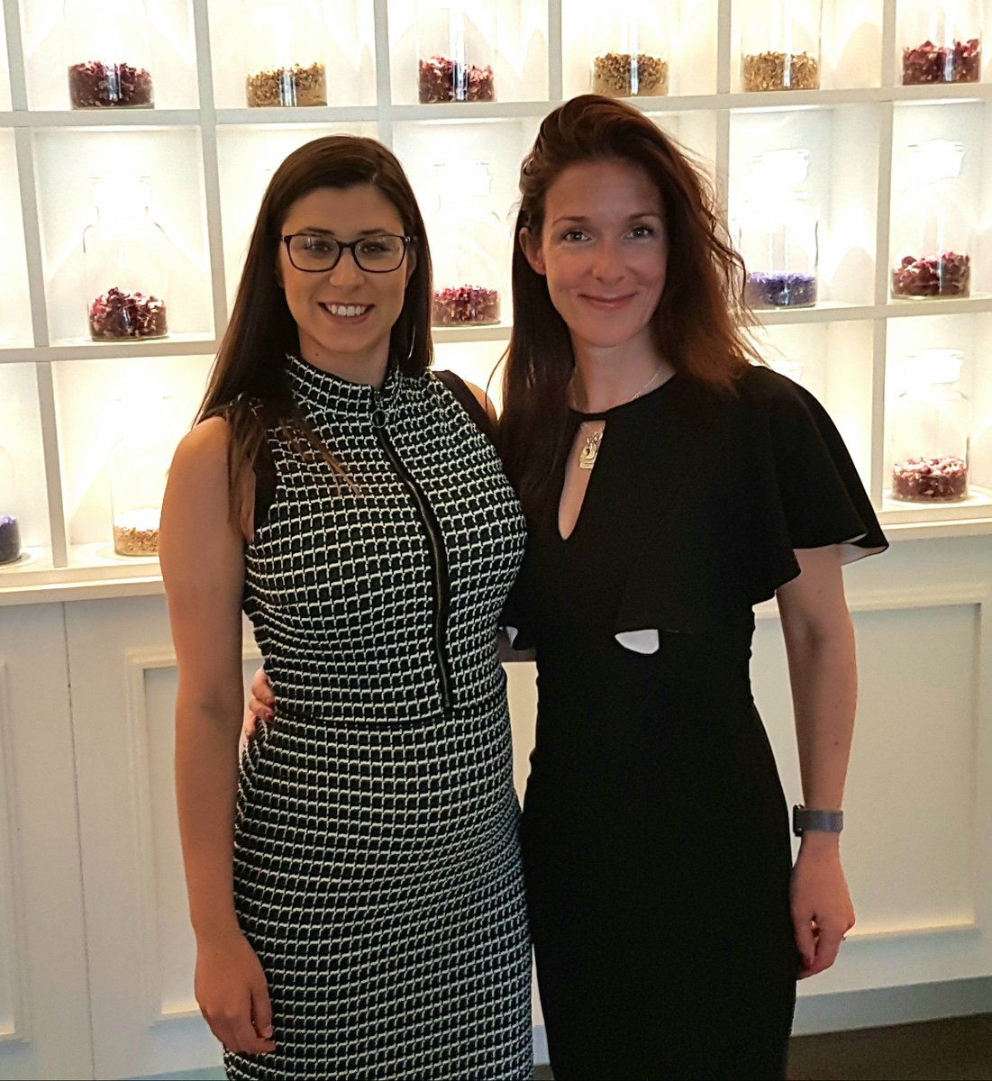 DavidMackieUK's tweet photo. New NAEA #president Katie Griffin @aceestateagent with new Vice President Lauren Scott @PropertymarkUK @JanHytch @mjbaum https://t.co/jiRxru550g