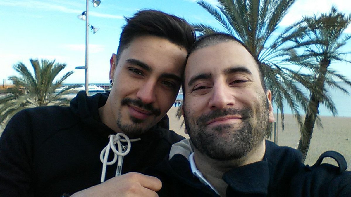 Sunday &amp; a trip to the beach with my other half. #Barceloneta, my favourite part of the city. I don't miss the UK at all. Keep your #Brexit
