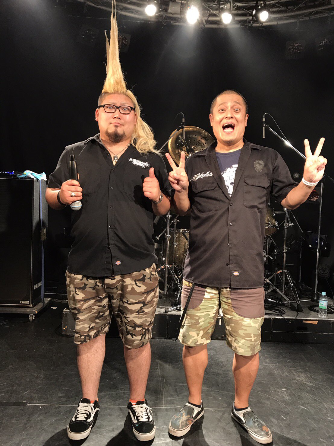 Kacchang ファントムエクスカリバー ディッキーズのワークシャツから迷彩ハーフパンツ Vansのスニーカーまでも すごく嬉しい双子コーデでした 7 26のセカンドアルバムレコ発 The冠とのツーマン 渋谷tsutaya O Westのチケットも持って来てますので