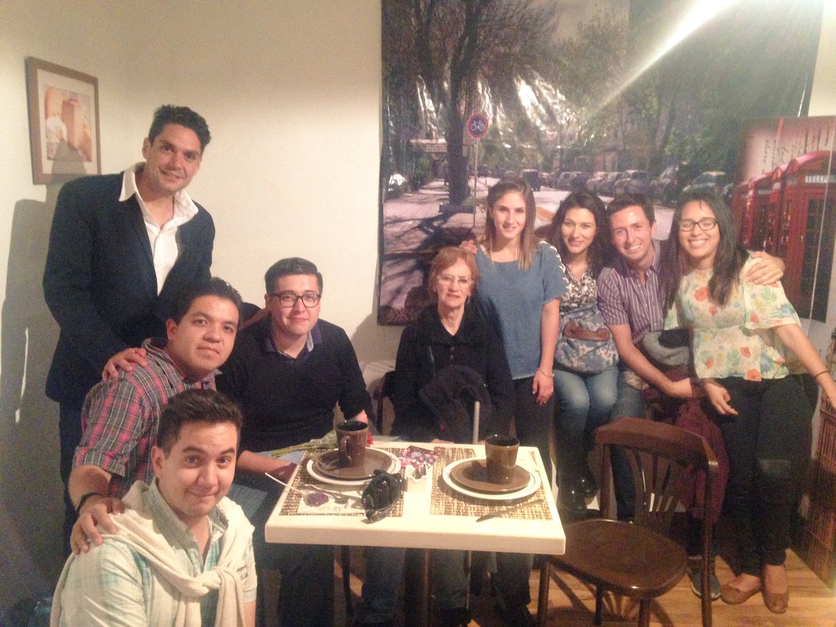 Ese Beso TC tweet media