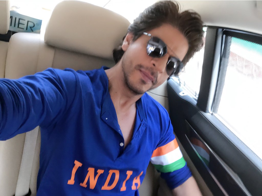 All spruced up 2 cheer for CT17 Finals. Also excited to present the MiniTrails to the world #JabHarryMetSejal