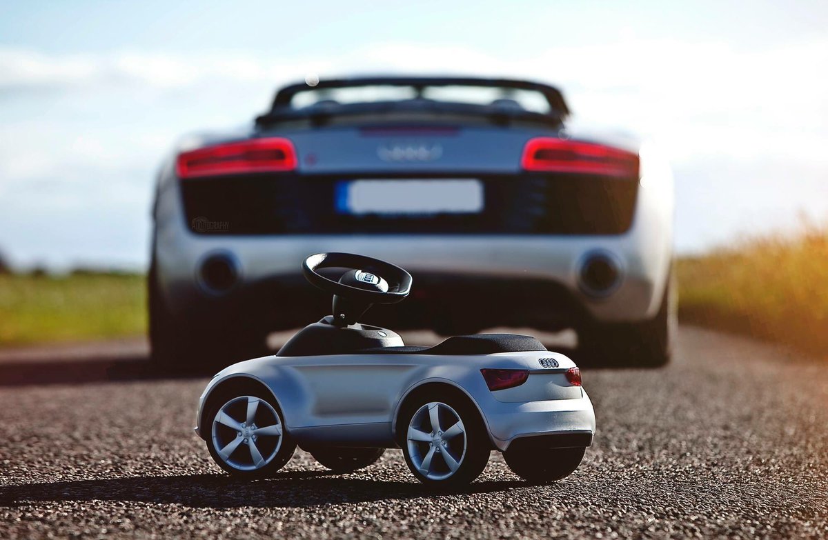 audisouthafrica's tweet photo. Wishing all Vorsprung dads a very happy Fathers Day. #audisouthafrica #fathersday img: @auditography https://t.co/c1wHexJbSY