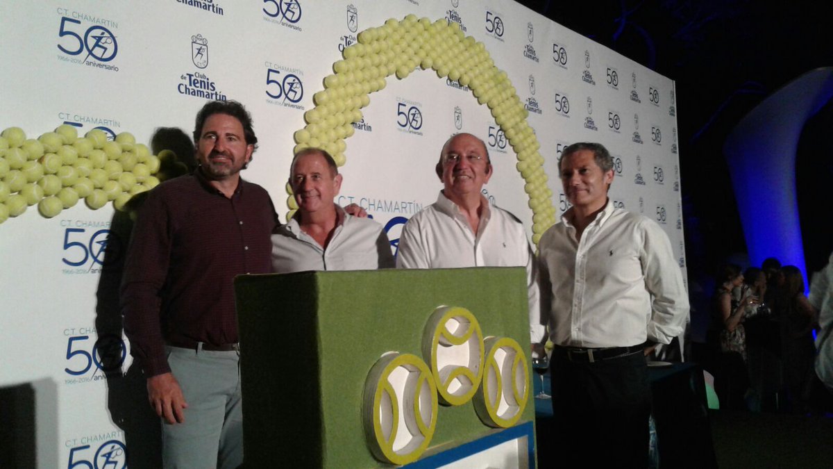 FMP_Padel's tweet image. Felicidades al @tenischamartin  en su 50 cumpleaños. @spaintenis @fedetenismadrid