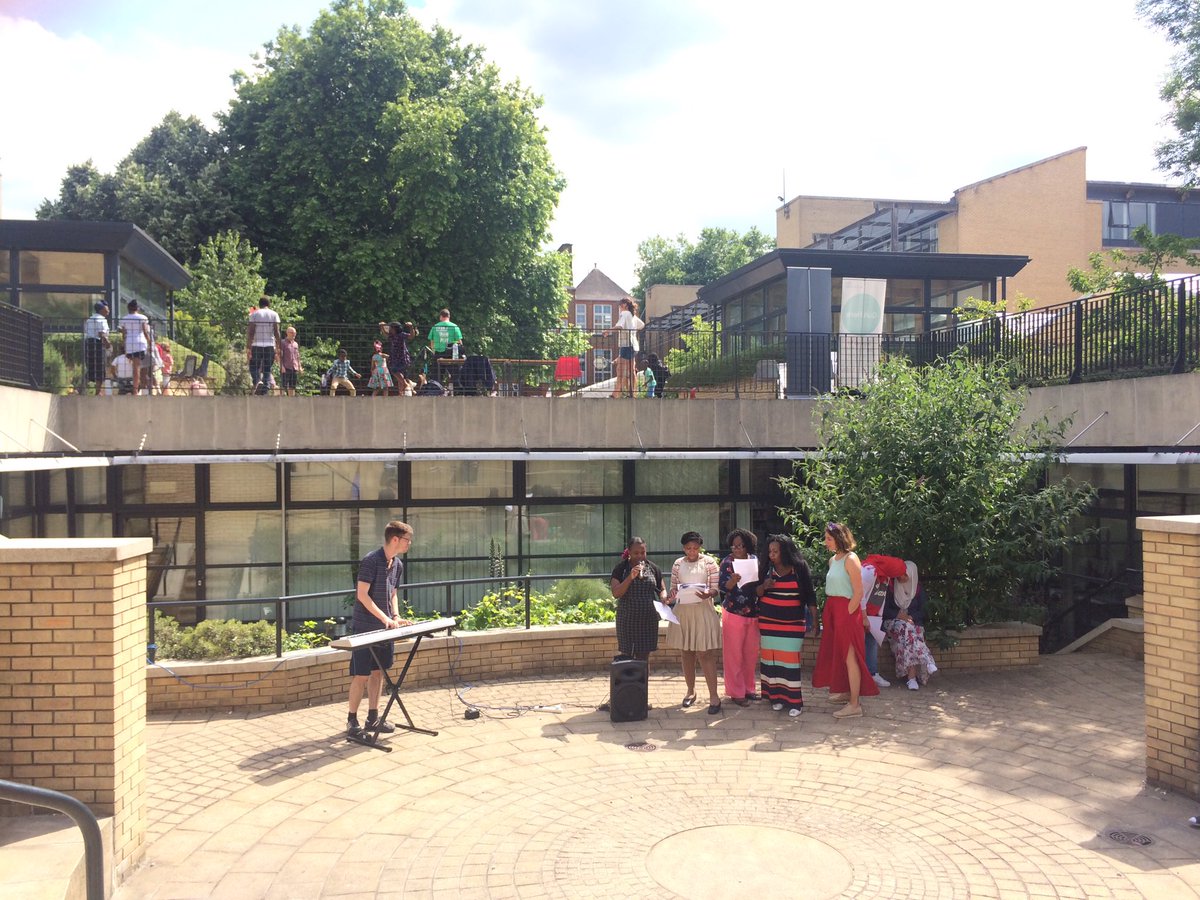 AkwaabaHackney's tweet photo. Our wonderful choir yesterday at #hackneymoreincommon in the glorious sunshine ☀️ https://t.co/dMKZbi9Bg0