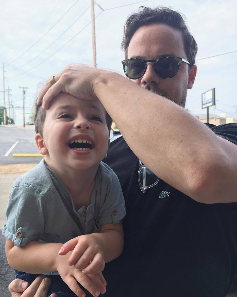 HandClarkgoods's tweet photo. Dad life... Holding us together. Literally and figuratively since the title became his. 💪🏻Happy Father's Day @_dre… https://t.co/ZSsHU2H64l https://t.co/6elbRRzBtV
