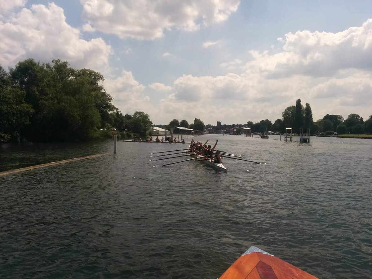 Cantabs Women (@cantabswomen) on Twitter photo We won! We won the club 8+ by a canvas and broke the course record by 11 seconds! Thank you <a href="/TidewayScullers/">Tideway Scullers</a> for a fantastic race! We won! We won the club 8+ by a canvas and broke the course record by 11 seconds! Thank you <a href="/TidewayScullers/">Tideway Scullers</a> for a fantastic race!