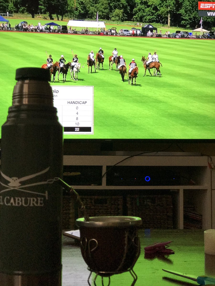 elcaburepolo's tweet photo. Viendo la final 🙏🐎💨 https://t.co/yqnQJWiOC5