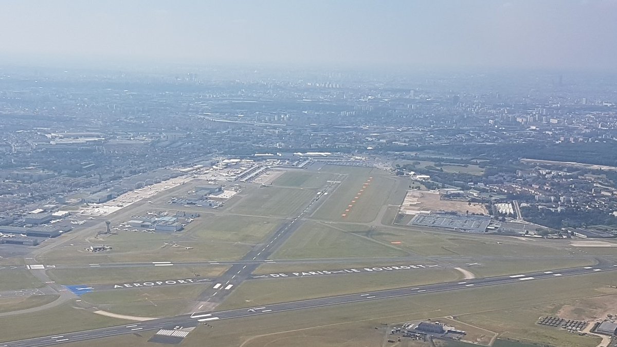 WingsAnimator's tweet photo. #bourget2017 #ParisAirShow ça commence maintenant ! Pour prendre de la hauteur venez rencontrer @ScalianGroup Hall 2B F125. https://t.co/mh7N5bk9Fy