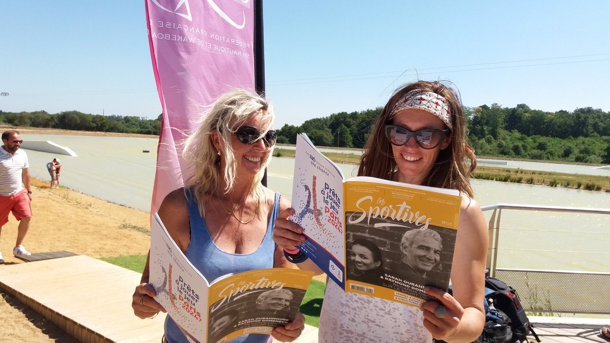 FFSNW's tweet photo. #ChicksonTour
De la bonne lecture au menu des #Rideuses avec le nouveau numero @lessportivesmag #Partenaire
@ANJOUWAKECREW #PassionGlisse https://t.co/LRHD6LUvF7