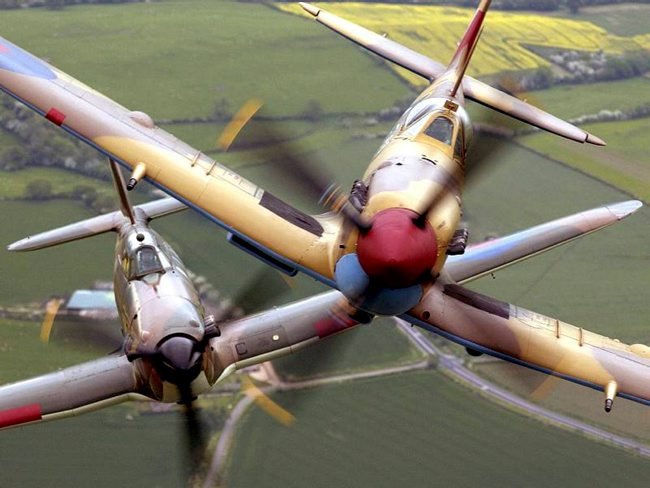 WestonSeafront's tweet photo. Another fabulous sunny day for today's #WsMAirFest
The first flight is the @RAFBBMF due to make an appearance over #WestonSeafront at 1.00 https://t.co/LJjCMOTrEf