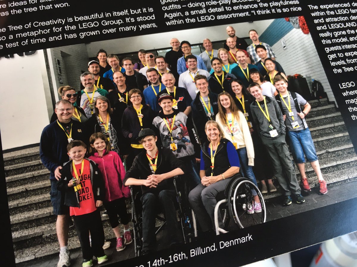 alexd1992's tweet photo. I'm on a LEGO box! #InsideTour #LEGO @LEGO_Group #TreeOfCreativity https://t.co/TDrD1J4fnU