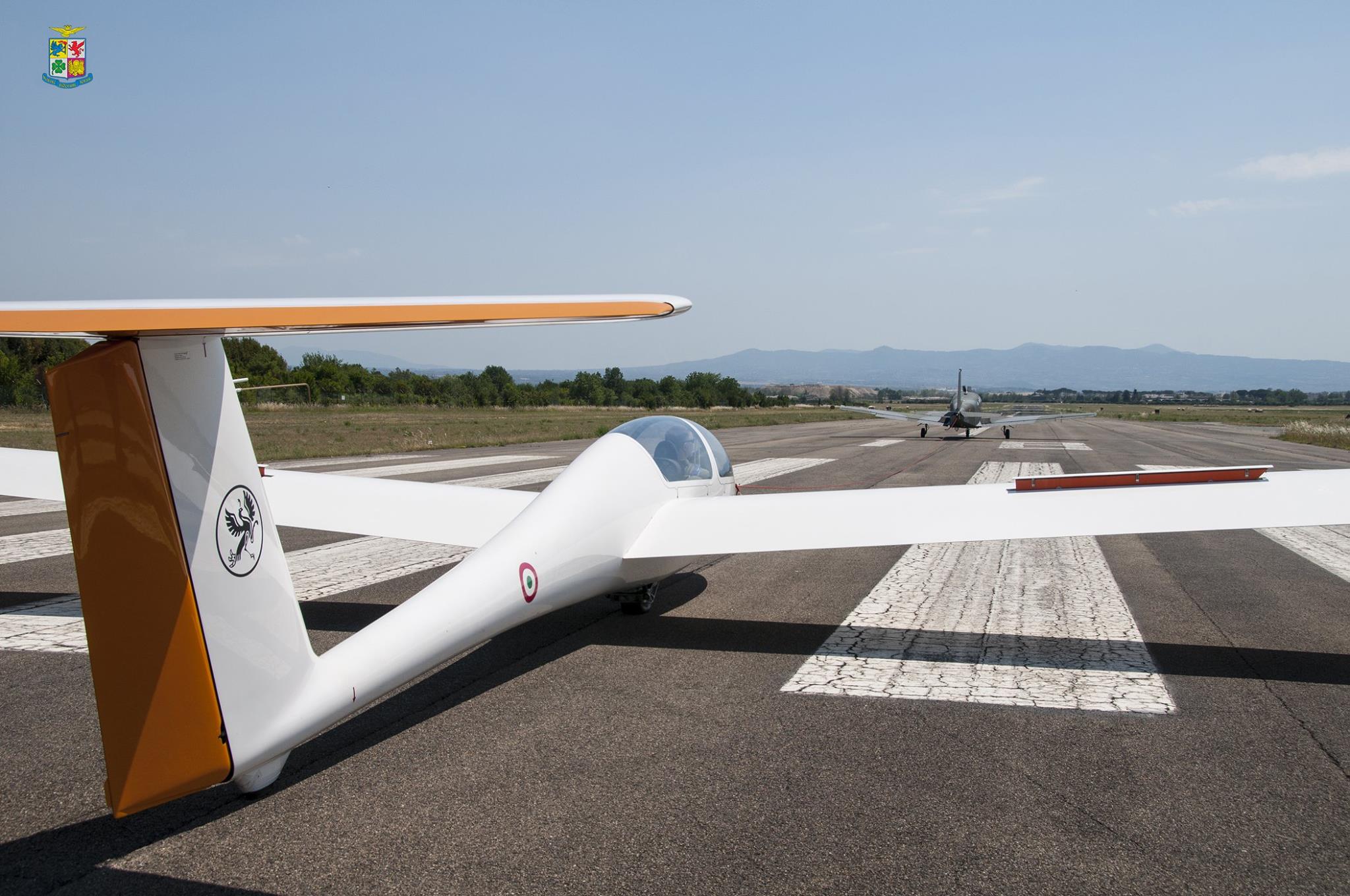 Aeronautica Militare On Twitter Aliante Da Addestramento Biposto In 