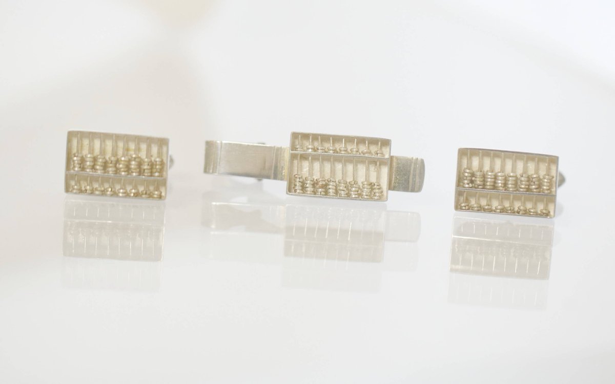 TreasuresFromUs's tweet image. Vintage Cufflinks Tie Bar Set, Japanese Abacus Sterling… tuppu.net/83472a39 #TreasuresFromUs #MathematicianGift