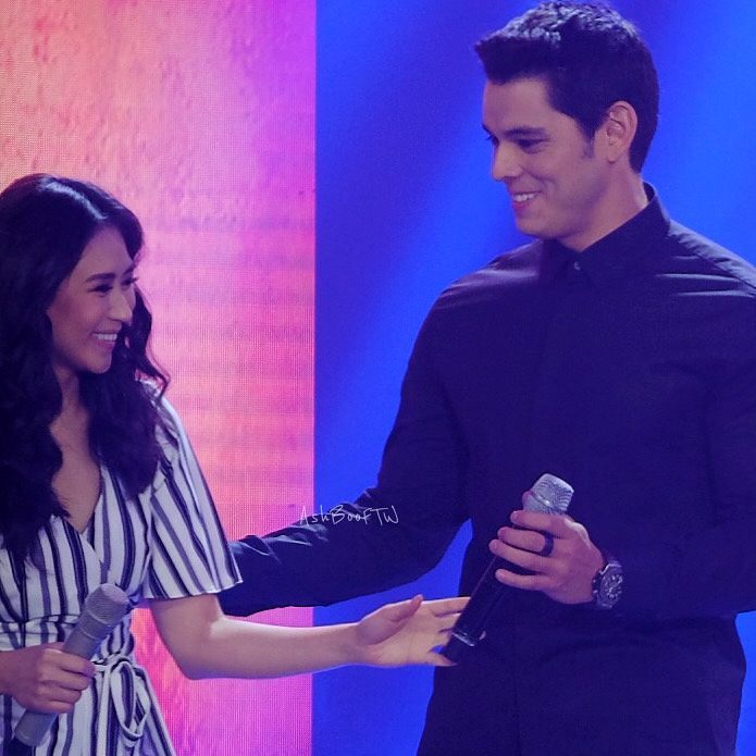 starringecka's tweet photo. Sarah G x Richard G π (ashbooftw's ig post) https://t.co/FhQ2rhAx9x