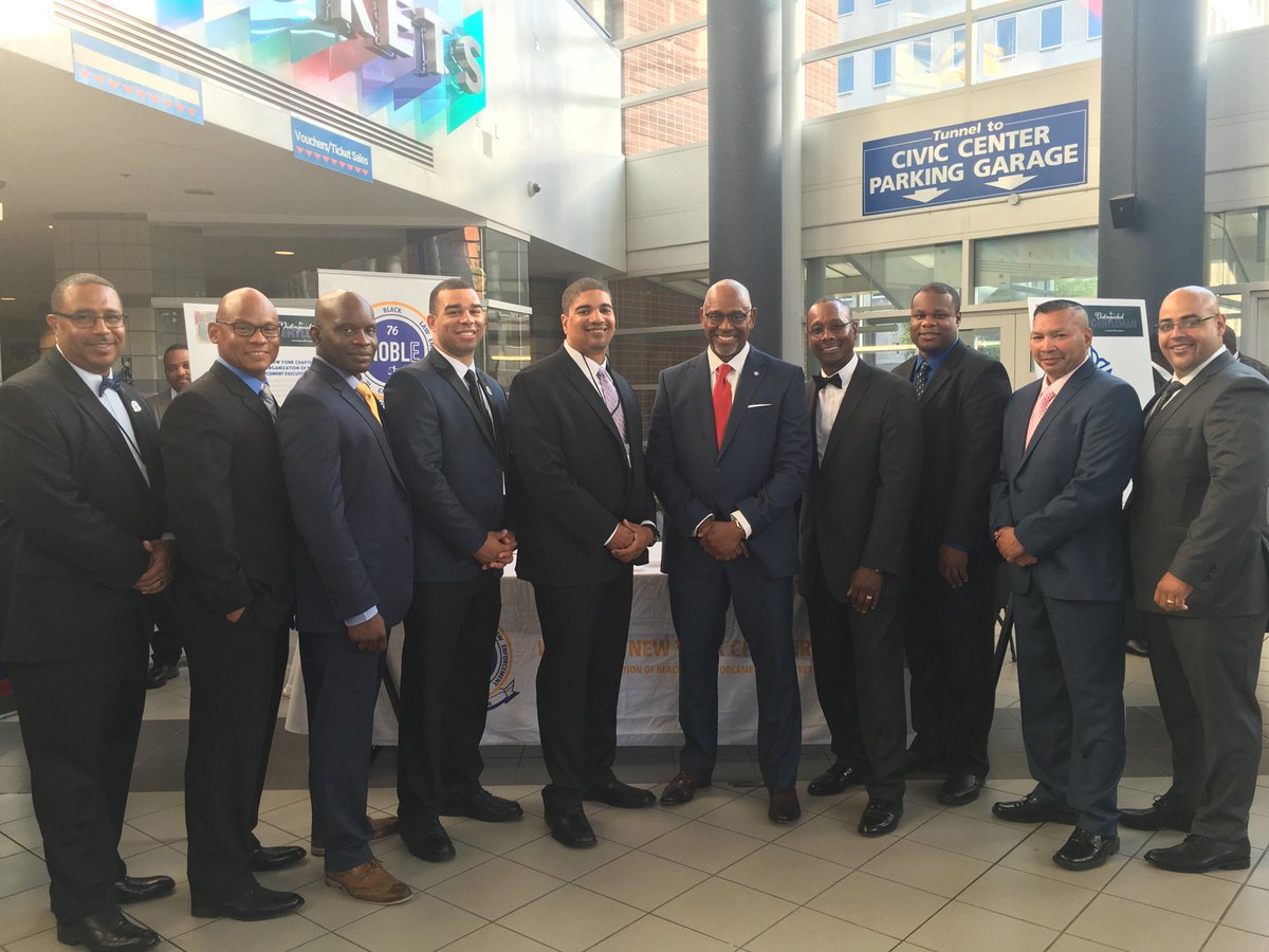 DCC_Harris's tweet photo. .@WNYNoble stands with @CityRochesterNY at the 2017 Distinguished Gentlemen event!  #Building_Future_Leaders! https://t.co/Vmq521ljBK