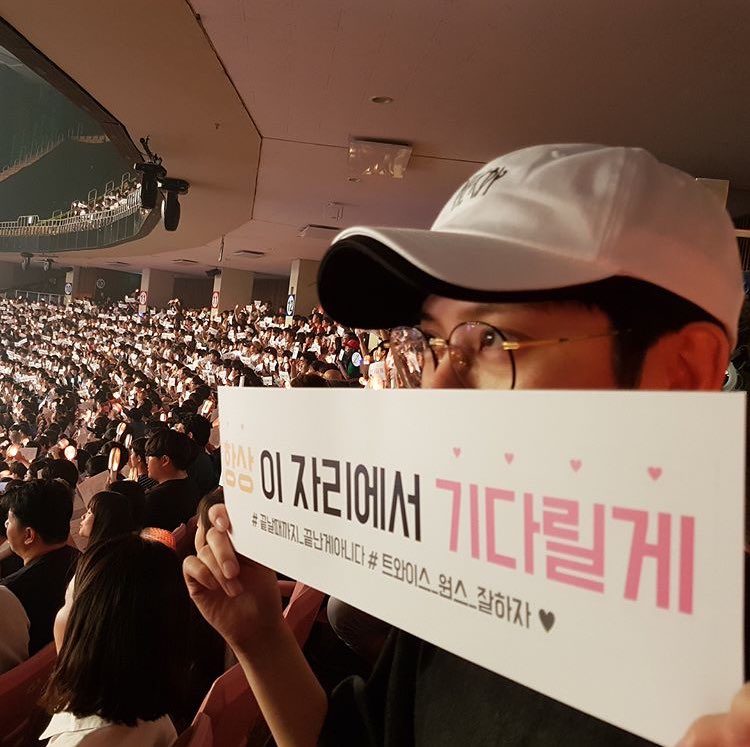 SuJuMyEver's tweet photo. 170618 jxsxnpk Instagram Update - Heechul
#ELFNeedSJTogether https://t.co/YZvY5SIWOw