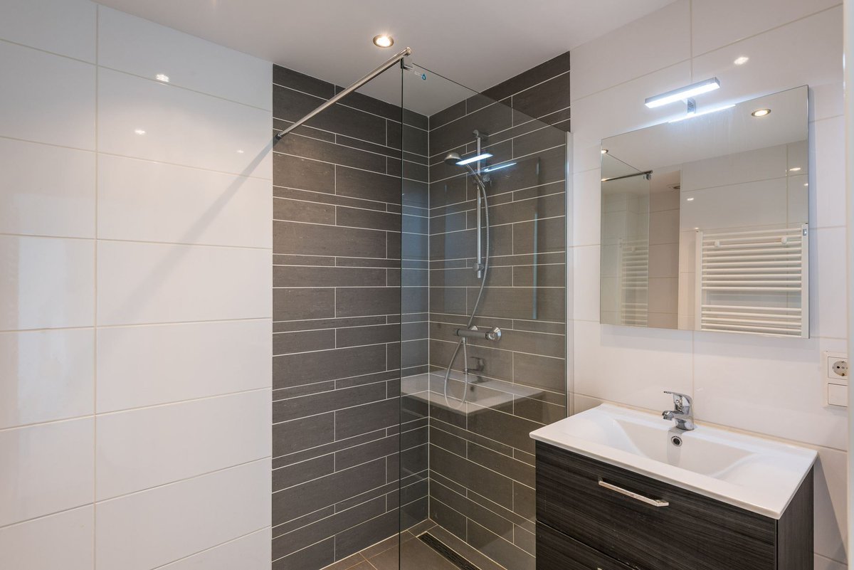 Te koop: #gerenoveerd 3/4-kamer appartement in #Lombardijen! bawiwonen.nl/properties/bol… #rotterdam #turnkey