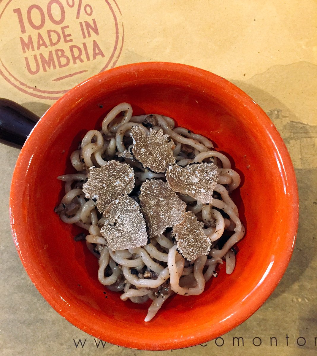 TipicoOsteria's tweet photo. Il #bringolo fatto a mano al #tartufo nero estivo. #nuovipiatti #tipico #osteria #Montone #Umbria https://t.co/avxXmjxWrQ