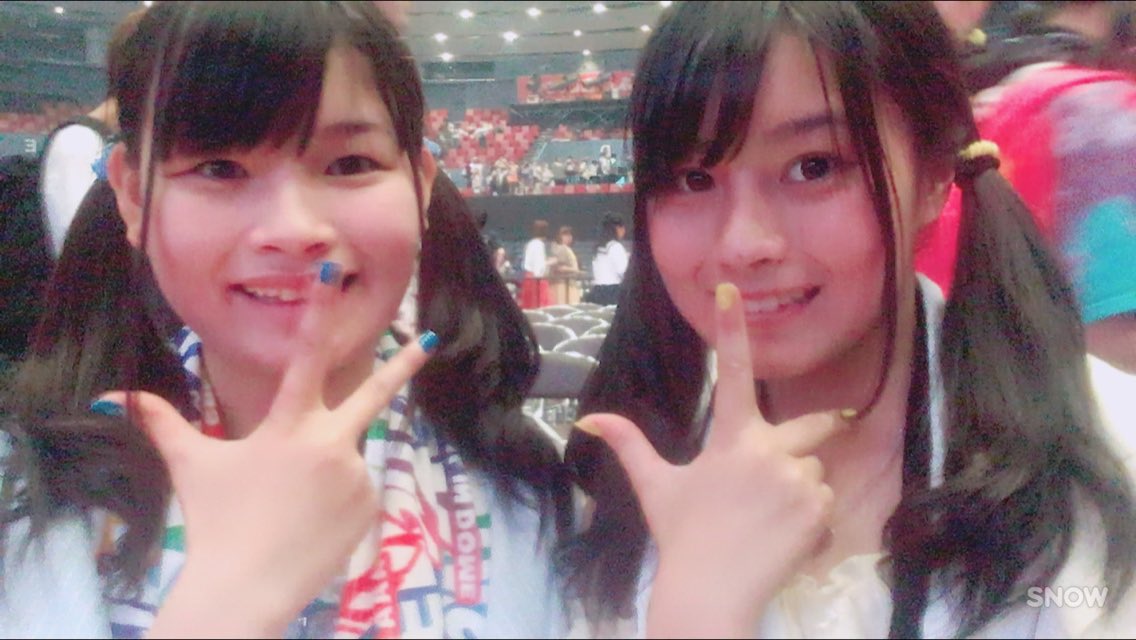 nozomi_marks's tweet photo. しんちゃんだっちゃんリーダーとはバッチリ3秒間は目が合って

大好きな曲歌ってくれて

銀テもそこそこ取れたから

グッズの引きもよかったし

夢の世界一瞬でしたありがとう。

#WOG #広島 https://t.co/AAOW8AsU6y