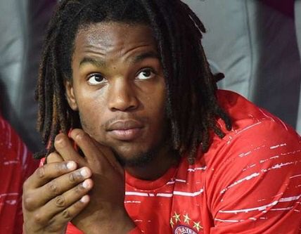 Renato Sanches:

📅 10th July 2016: Starts for Portugal in Euro Final 😎

📅 17th June 2017: Starts on bench for Portugal U21 in Euros opener 😳