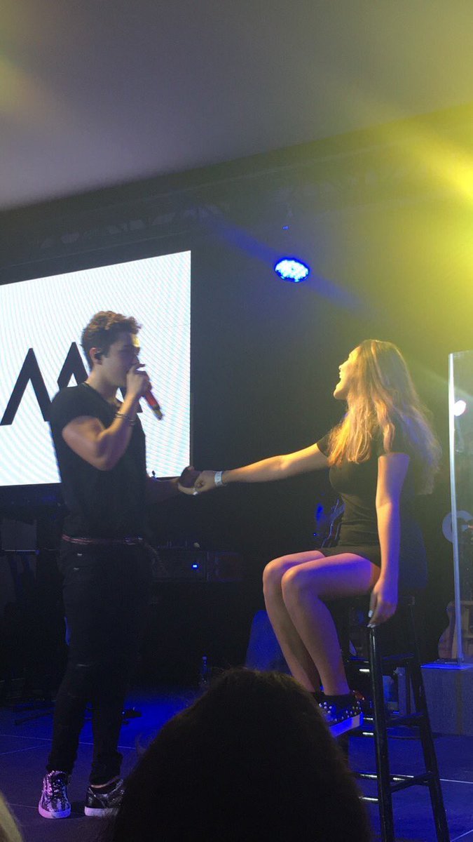 TeamUGirls's tweet photo. Congrats to @MAHOMIEEEE__74 on being #UGirl #DreamsDoComeTrue https://t.co/cpXN8fUCni
