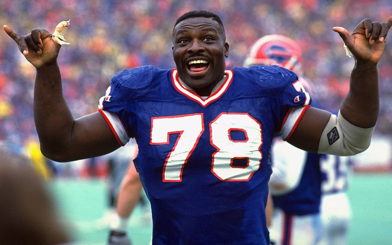 Happy 54th birthday to \"Mr.Sack\" himself, Bruce Smith 