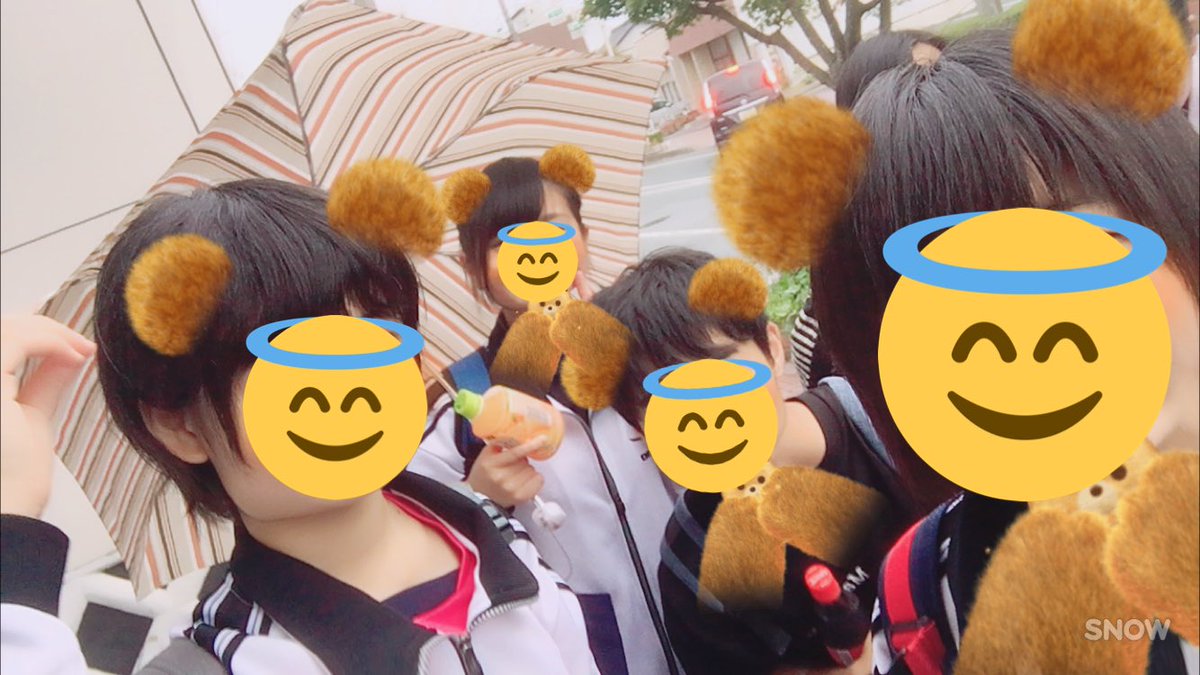 simadaTT's tweet photo. 島高卓球部って
おかしいくらいに
先輩と後輩仲良いし
男子も女子も仲良いよね🙃

てことで大会お疲れ様🙃 https://t.co/DlRgJ70LL2