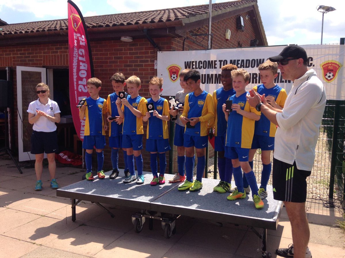 Great morning session <a href="/MeadowSportsFC/">meadow sports fc</a> tournament. Lots of great football &amp; coaching on display #grassroots #charterstandard
