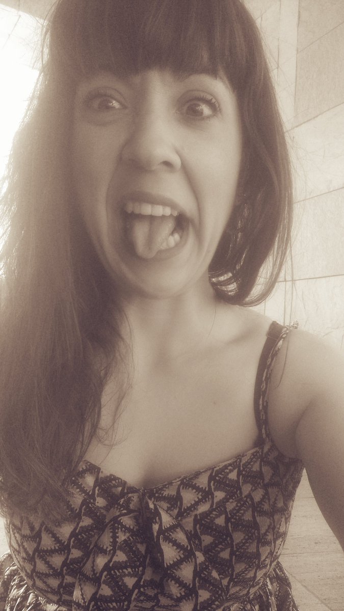 lojamodav tweet media