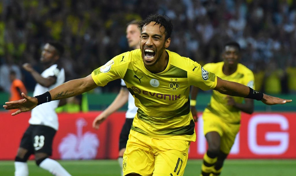 Happy birthday to Pierre-Emerick Aubameyang Be sure to expect a lot of birthday wishes from fans today mate 