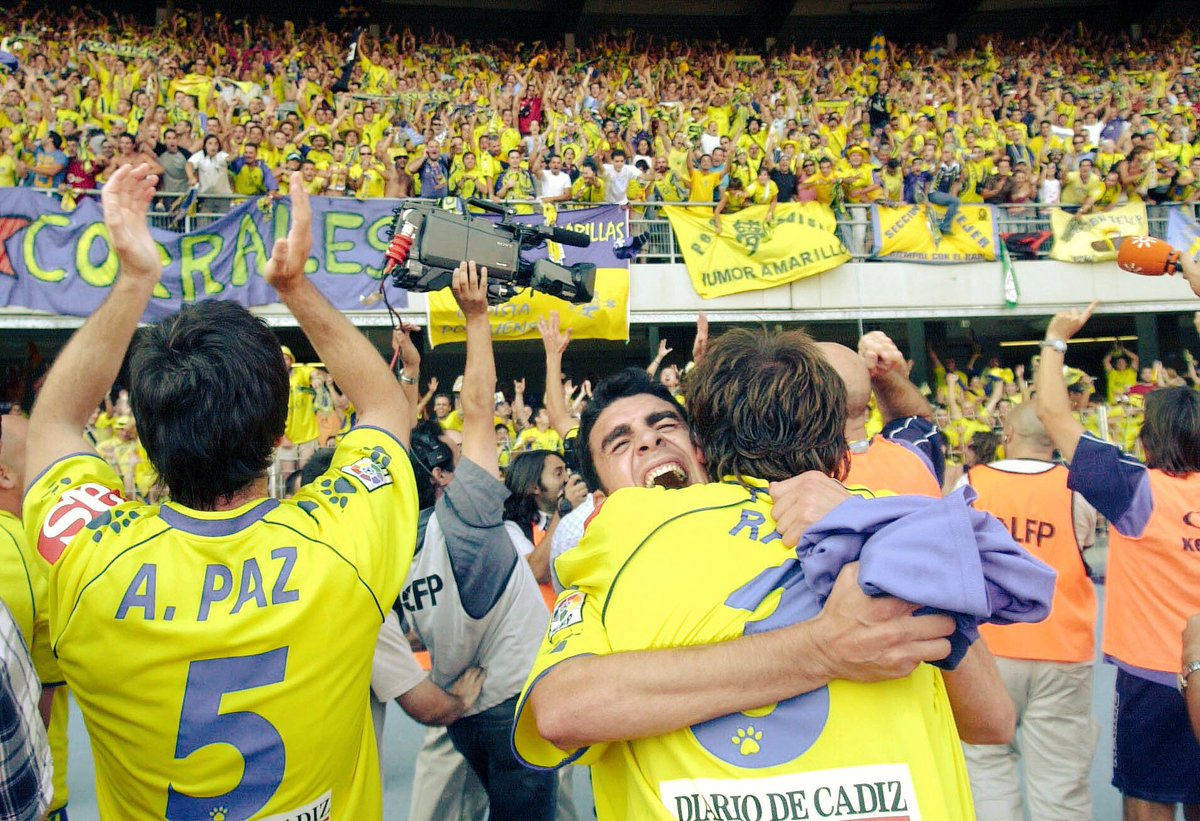 Hace 12 años, un día como hoy, el #Cádiz volvía a Primera. Hoy se juegan ir a la final del Play-Off. ¿Es una señal?