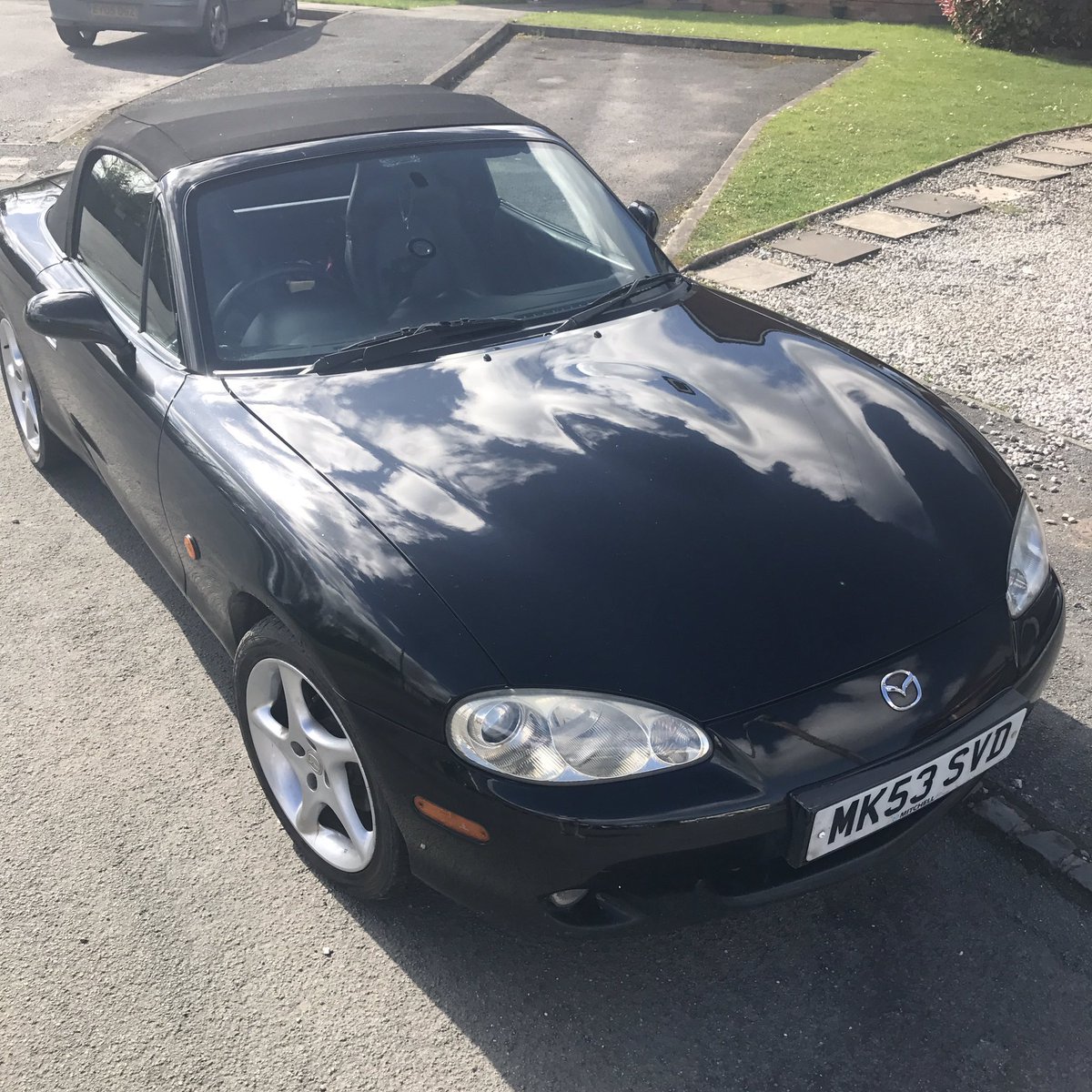 AdamDay_Phoenix's tweet photo. Selling my Ltd edition Nardi Torino MX5. 10month Mot and awesome fun drive. Only £1800 #car #forsale #mx5 #NardiTorino https://t.co/CSuqES5uX5
