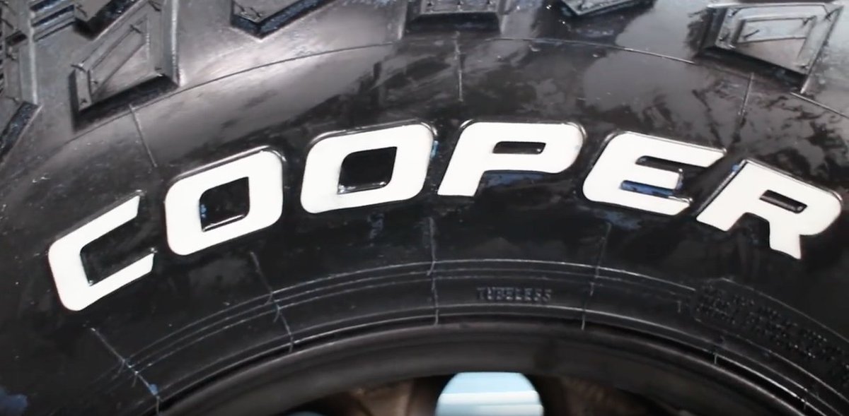 ReconTrail's tweet photo. Nothing like the aroma of new rubber.  Check out our latest blog post of @CooperTire STT Pro's. https://t.co/I7KIiUL5tZ https://t.co/Sv7FxHqEzc