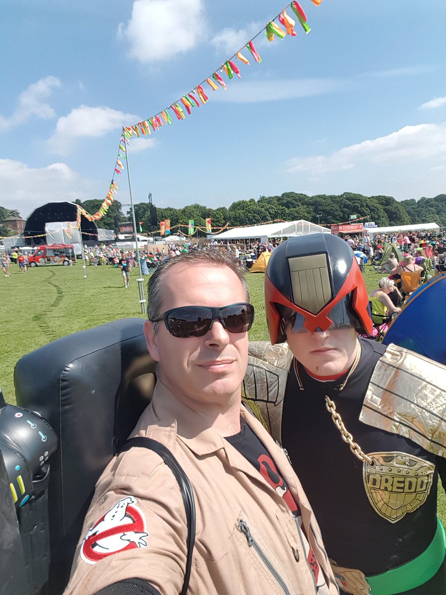 andybaymax's tweet image. Let's rock 80s Leeds me and my son dom