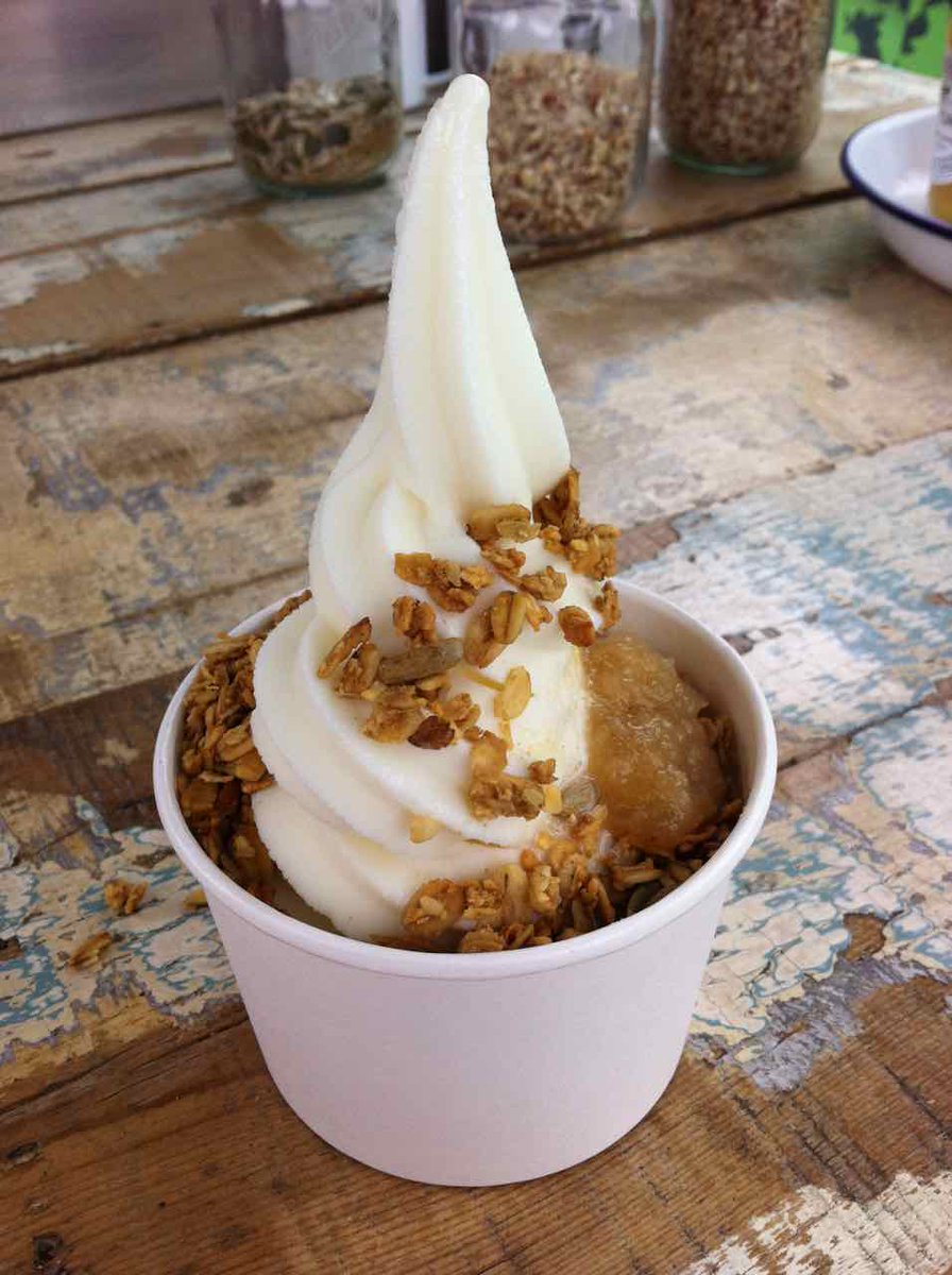 Froyo w/honey and granola. RT if you want one, bid on eBay for a whole TRUCK FULL. goo.gl/fnmBnP