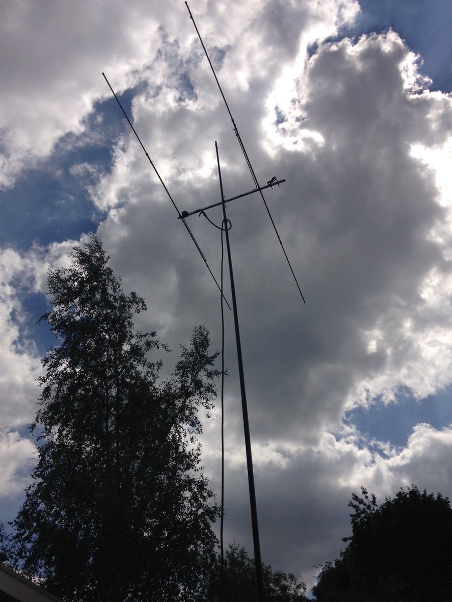 This cheap HB9CV is excellent for the money! #6mBand #HamRadio
