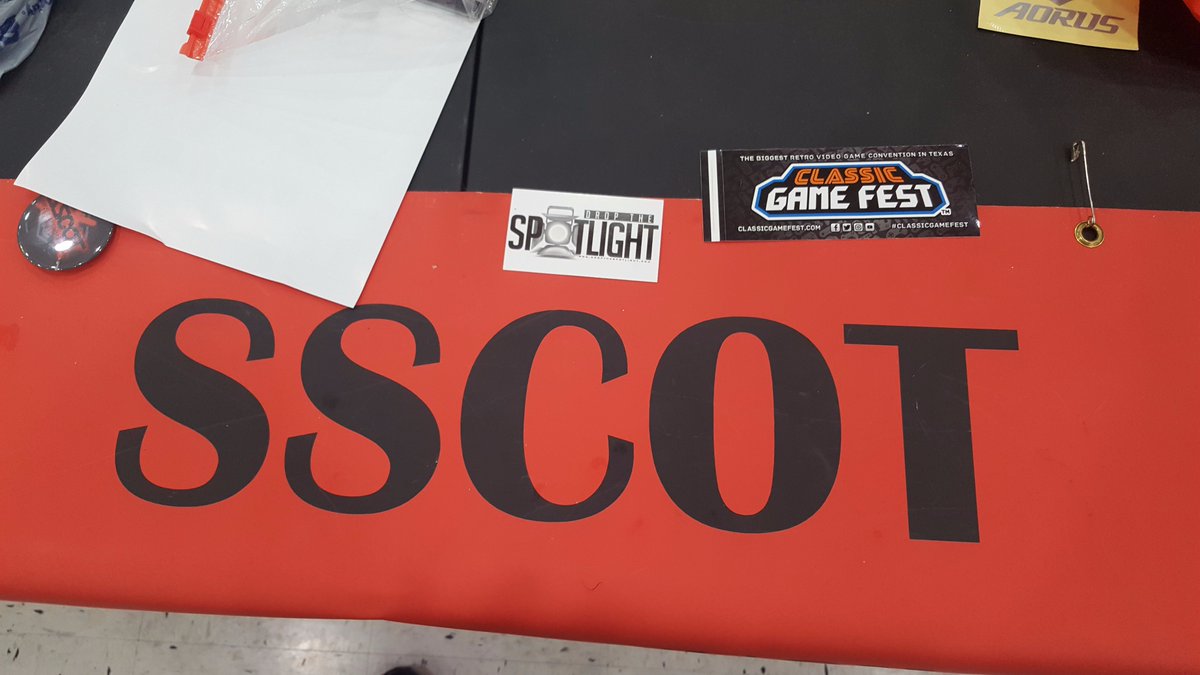 victorishappy2's tweet photo. found a @classicgamefest sticker at a @Dropthespotlig1 event! great times! #cosplayworkshop #FathersDay #gaming #gamer #rt https://t.co/KFH3rukrzJ