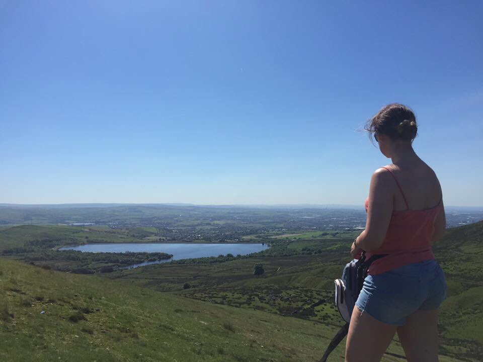 stephaniec562's tweet photo. So we decided to walk Watergrove Skyline today 😎☀️ https://t.co/UiPpfSACTo